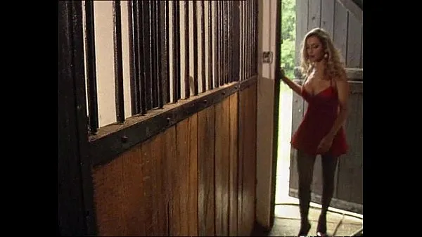XXX Hot Babe Fucked in Horse Stable ενεργειακές ταινίες