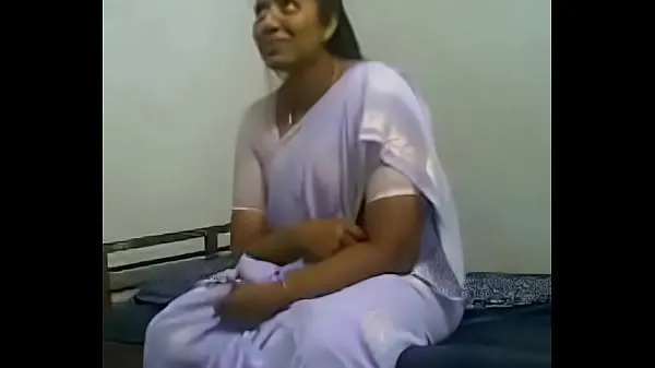 XXX South indian doctor aunty susila follada duro -más clips películas sobre energía