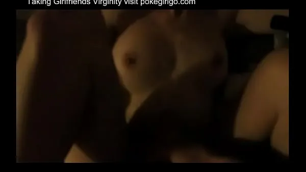 XXX Chica con tetas hinchables es follada por su segundo películas sobre energía