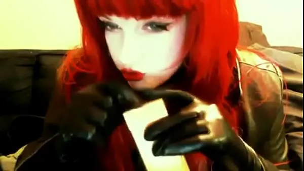 XXX goth redhead smoking energifilmer