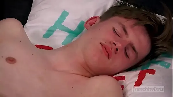 XXX Die allererste Szene von Twink Celian Meyer mit Gabriel LambertEnergiefilme