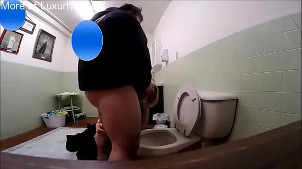 XXX Fat guy pissing energetických filmů