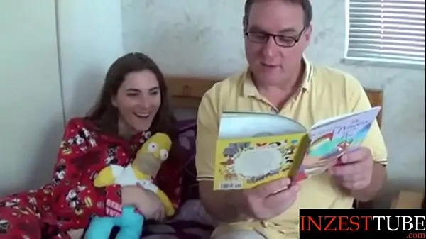 XXX step Daddy Reads Daughter a Bedtime Story filmy energetyczne