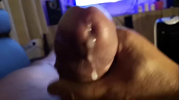 XXX big mushroom headed cock shoots cum at you tastbare energijski filmi