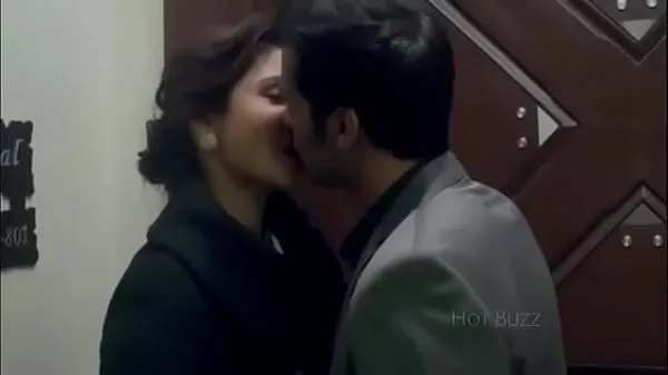 XXX anushka sharma escenas de besos calientes de películas películas sobre energía