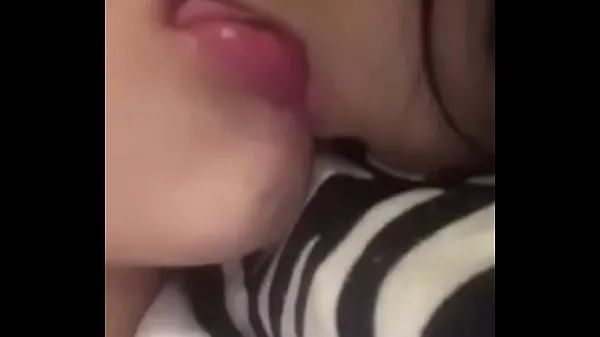 XXX Teenagers kissing ऊर्जा फिल्में