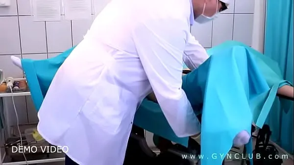 XXX Lustful doctor on gyno exam 에너지 영화