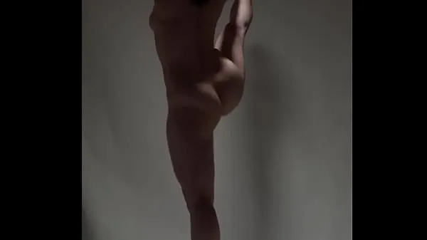 XXX Naked Ballerina energetických filmov