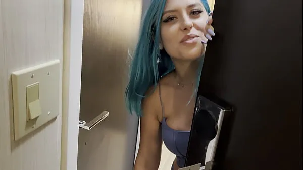 XXX Casting Curvy: Blue Hair Thick Porn Star BEGS to Fuck Delivery Guy energetických filmů
