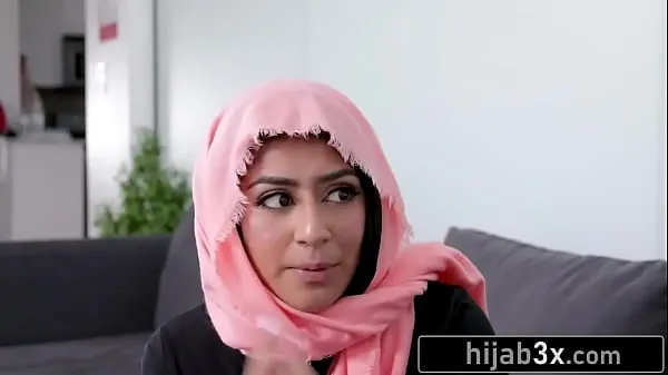 XXX Hot Muslim Teen Must Suck & Fuck Neighbor To Keep Her Secret (Binky Beaz energiafilmek