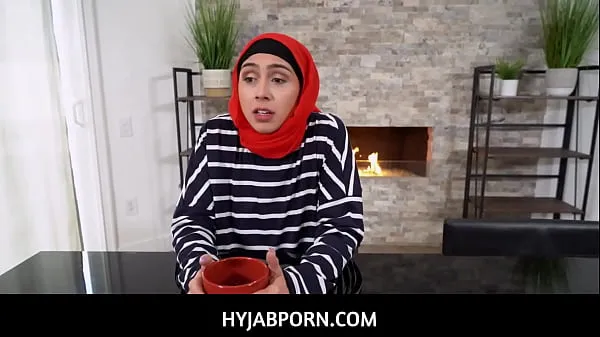 XXX Arab MILF stepmom with hijab Lilly Hall deepthroats and fucks her stepson Filem tenaga